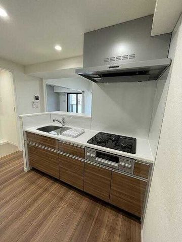 �y�L�b�`���z�@