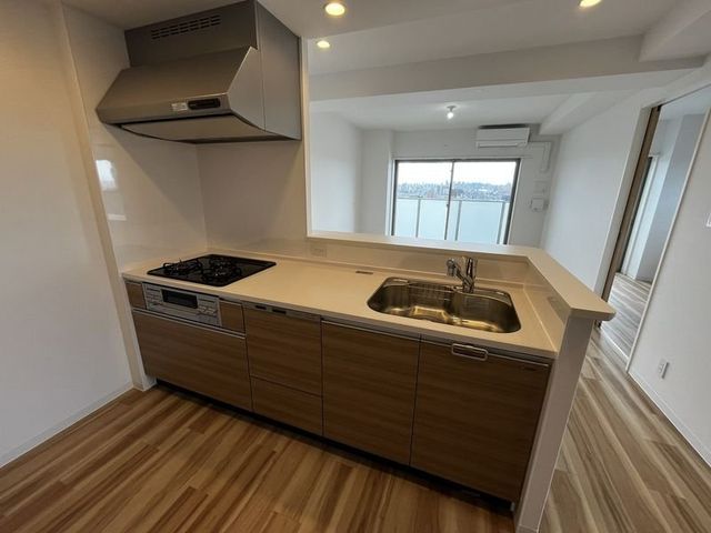 �y�L�b�`���z�@