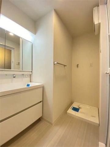 �y���ʏ��z�@