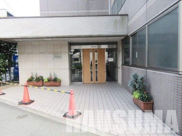 �y�G���g�����X�z�@�G���g�����X