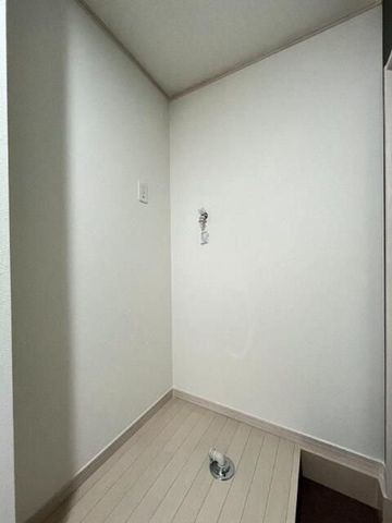 �y���̑��ݔ��z�@