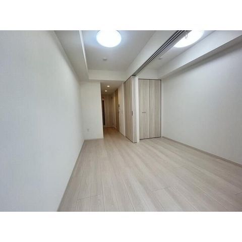 �y���ԁE���r���O�z�@