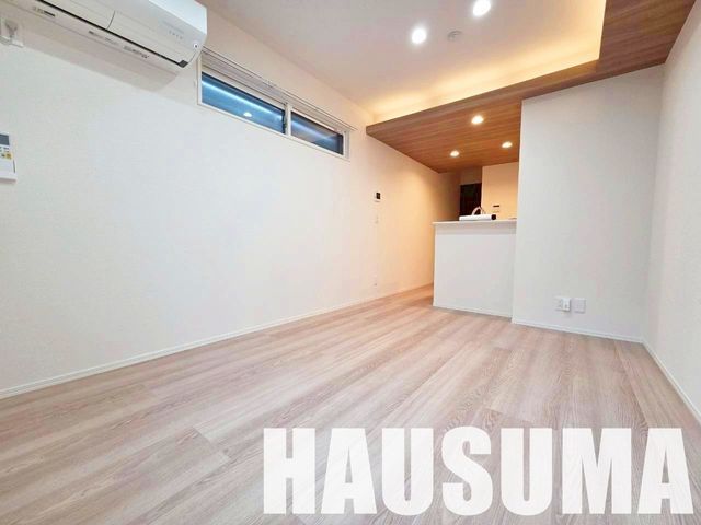 �y���̑������E�X�y�[�X�z�@�G���g�����X