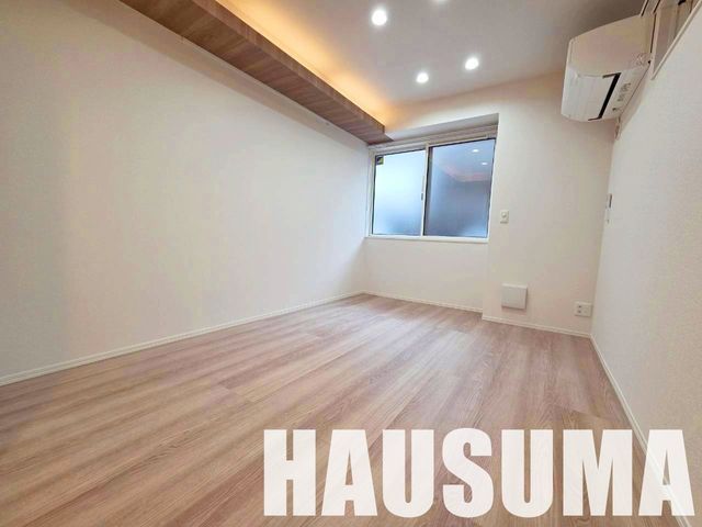 �y���ԁE���r���O�z�@���r���O/����