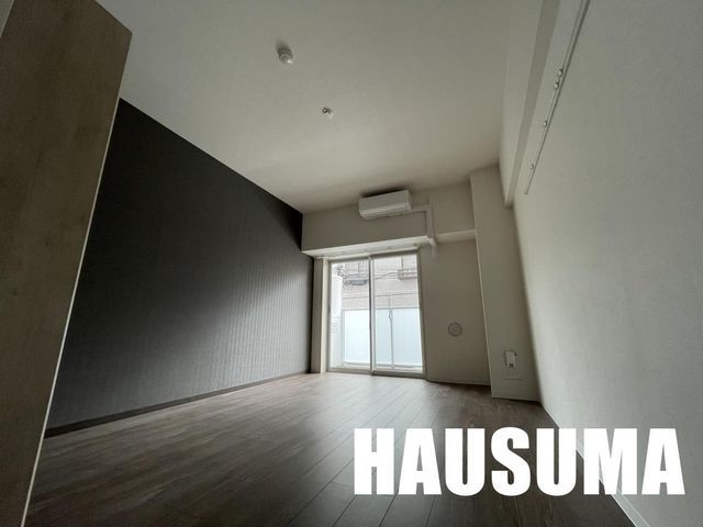 �y���̑������E�X�y�[�X�z�@���r���O/����