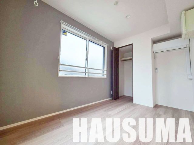 �y�����E���r���O�z�@���r���O/����