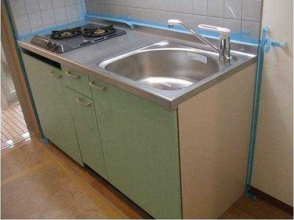 �y�L�b�`���z�@