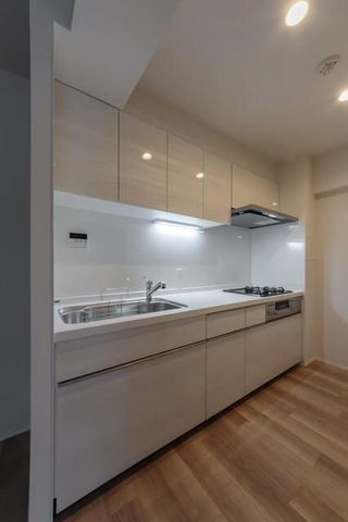 �y�L�b�`���z�@