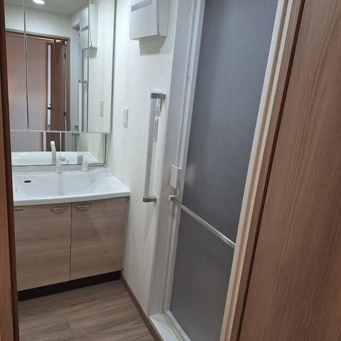 �y���ʏ��z�@