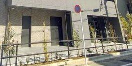 �y�G���g�����X�z�@