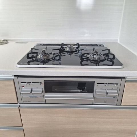 �y�L�b�`���z�@