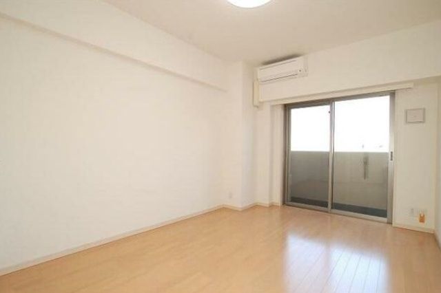 �y���ԁE���r���O�z�@����