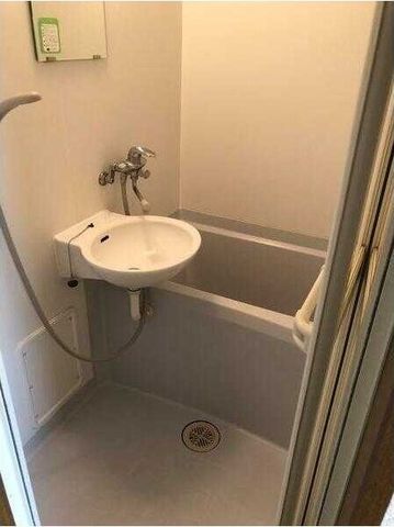 �y�o�X�z�@�������Q�Ǝʐ^