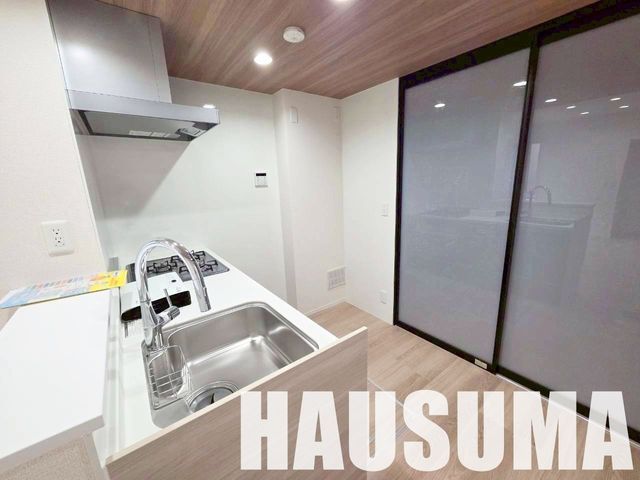 �y���̑������E�X�y�[�X�z�@�L�b�`��