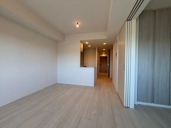 �y���ԁE���r���O�z�@