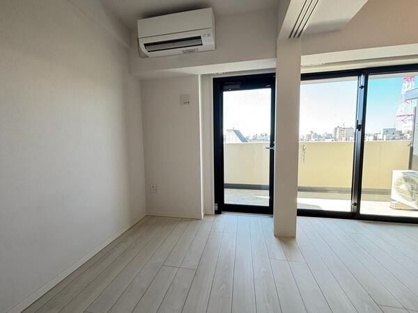 �y���̑������E�X�y�[�X�z�@