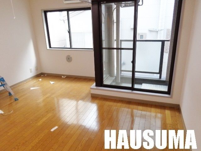 �y���ԁE���r���O�z�@����