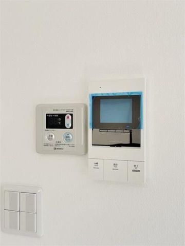 �y���̑��ݔ��z�@