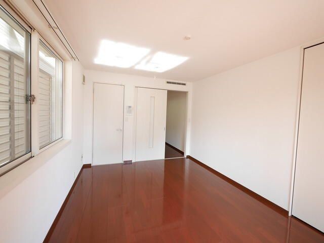 �y���̑������E�X�y�[�X�z�@