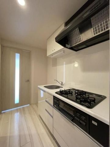 �y�L�b�`���z�@