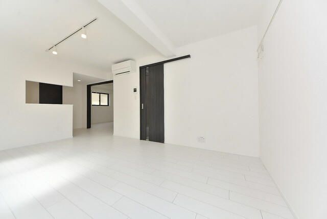 �y���̑������E�X�y�[�X�z�@���������ʐ^�g�p