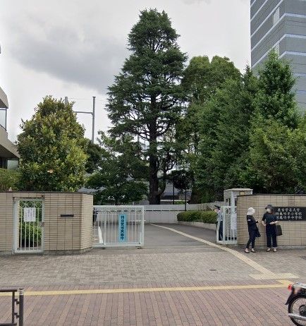 �y���Ӂz�@���������w�|��w����w�������|�����w�Z �k��6���B 450m