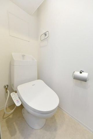 �y�g�C���z�@