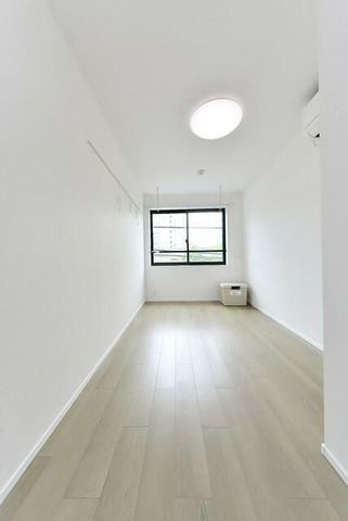 �y���̑������E�X�y�[�X�z�@