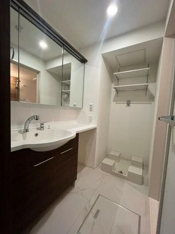 �y���ʏ��z�@