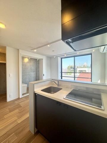 �y�L�b�`���z�@