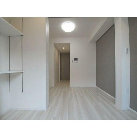 �y���ԁE���r���O�z�@