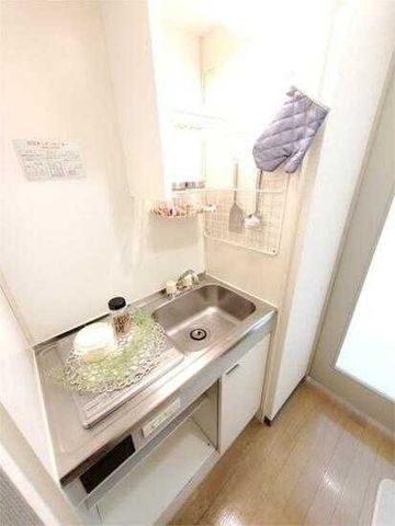 �y�L�b�`���z�@