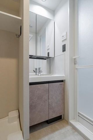 �y���ʏ��z�@