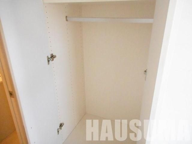 �y���[�z�@�N���[�[�b�g