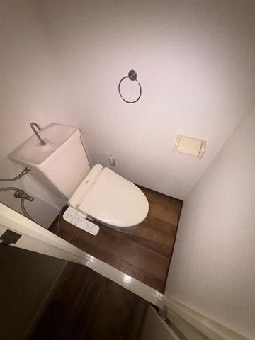�y�g�C���z�@