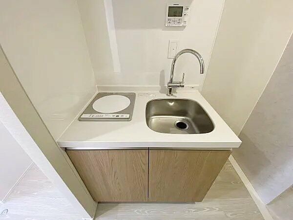 �y�L�b�`���z�@