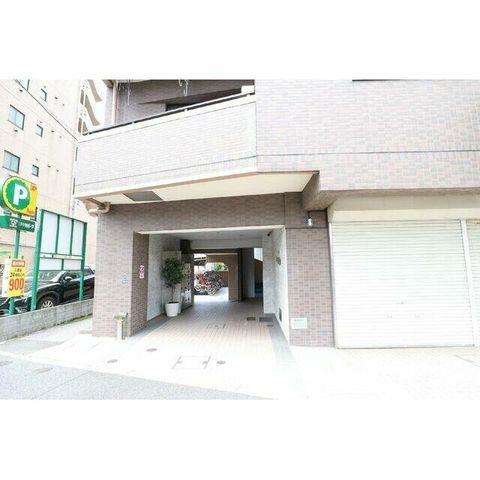 �y�G���g�����X�z�@