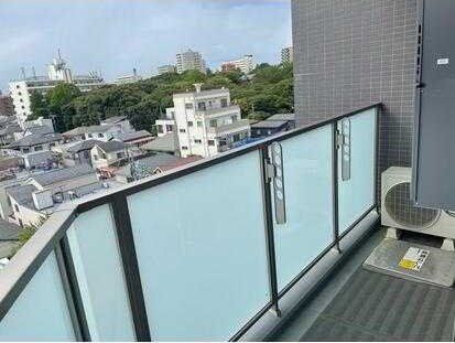 �y�o���R�j�[�z�@