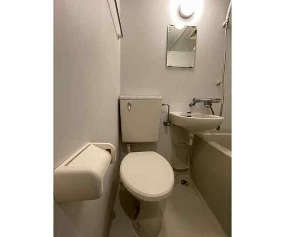 �y�g�C���z�@