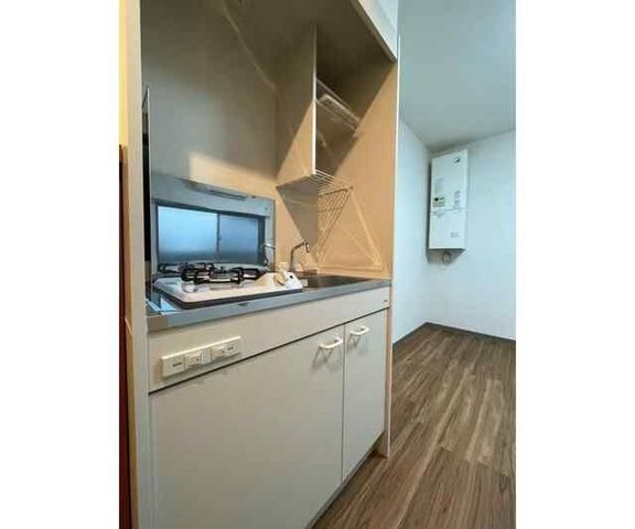 �y�L�b�`���z�@