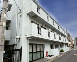 �y�G���g�����X�z�@�O��