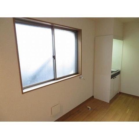 �y���̑��ݔ��z�@