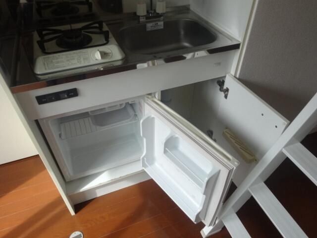 �y���̑��ݔ��z�@