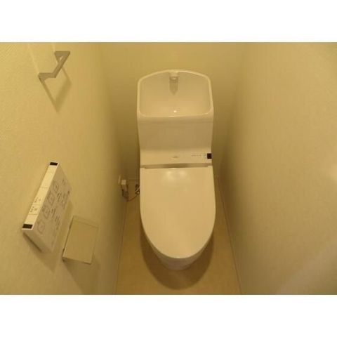 �y�g�C���z�@