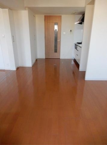 �y���ԁE���r���O�z�@����