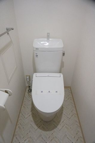 �y�g�C���z�@