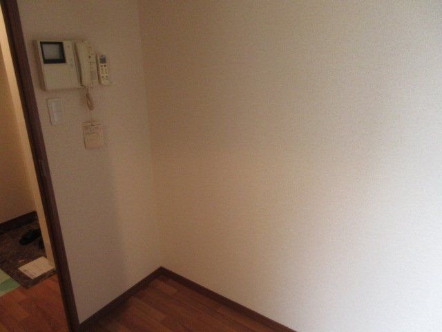 �y���̑��ݔ��z�@
