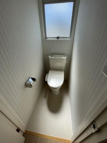 �y�g�C���z�@