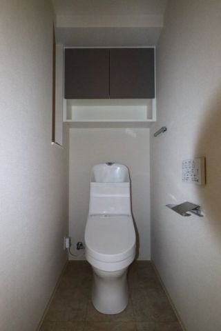 �y�g�C���z�@