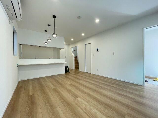 �y���̑������E�X�y�[�X�z�@